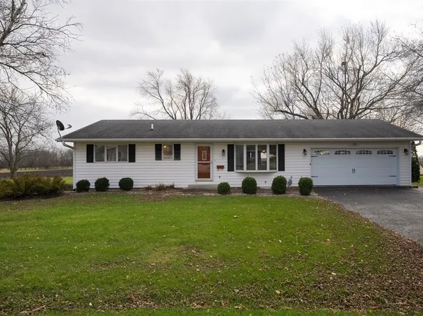 310 W Cleveland St, Cullom, IL 60929