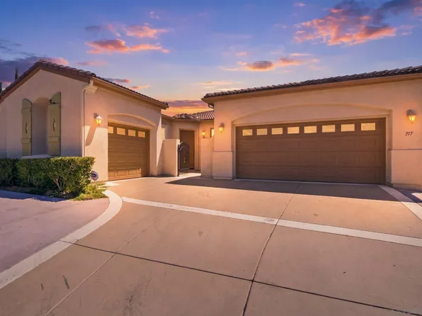 317 Valley Heights Dr, Oceanside, CA 92057