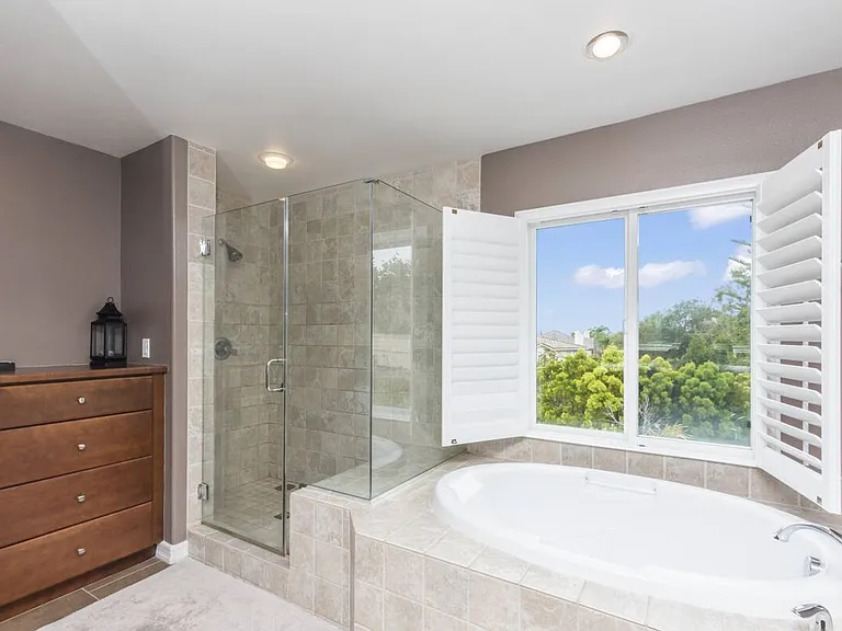 Bathroom 1 with Bathtub