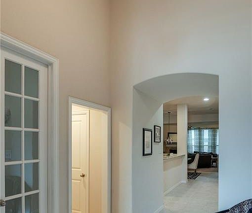3rd image of 1117 Crest Breeze Dr