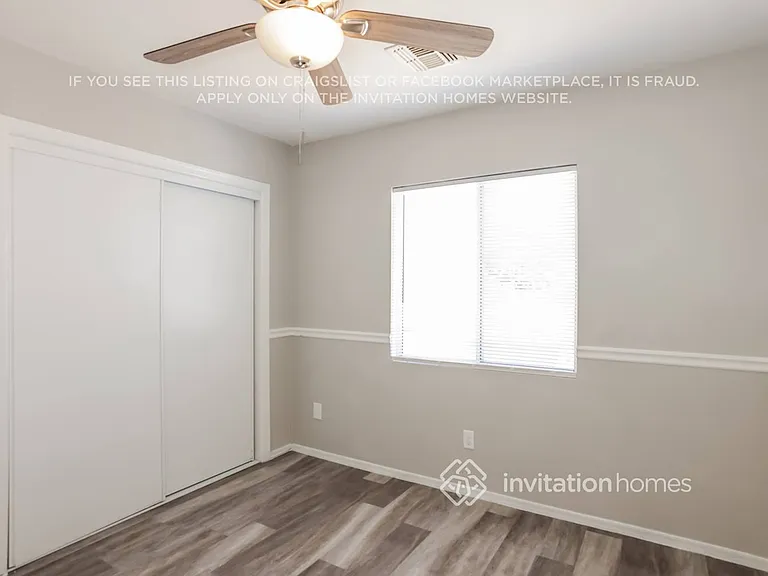 12417 N 127th Dr — Photo 8