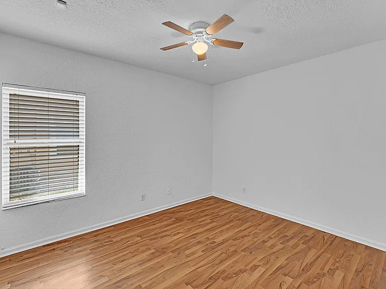 3420 Washington Ln — Photo 16