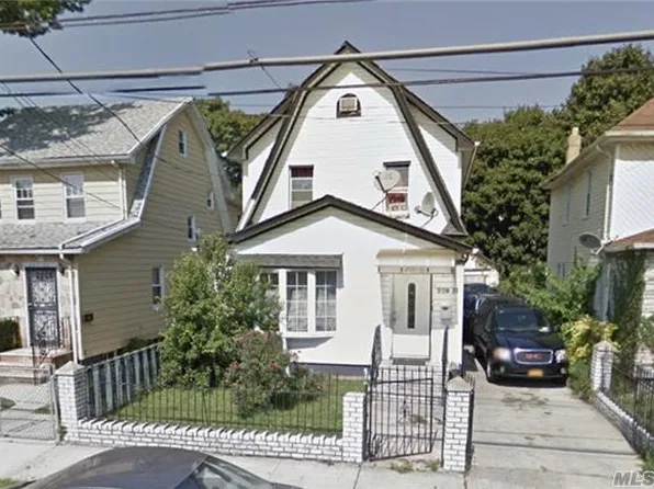 20931 112th Ave, Queens Village, NY 11429