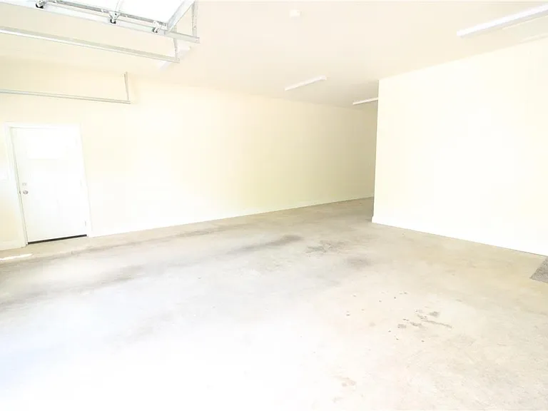 3083 Penn Allen Rd #B — Photo 10