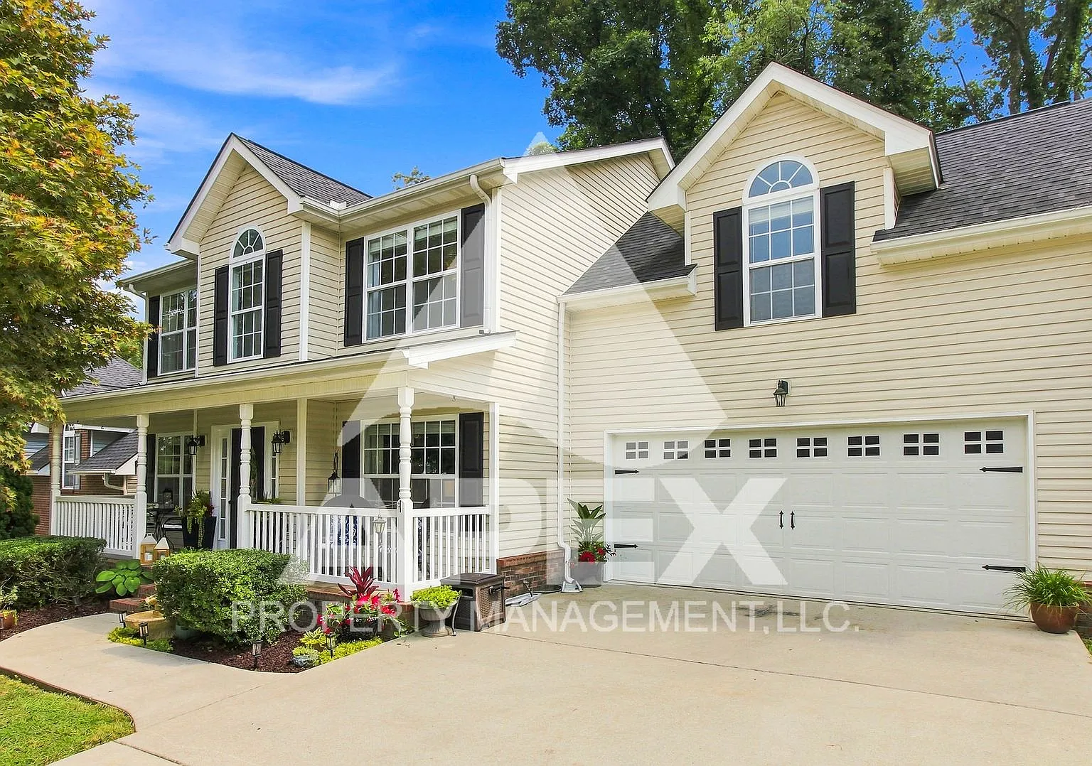 Stunning 3/4 Bd - 2.5 Ba 2-Story Single Family Home off Millertown Pike! — Photo 4