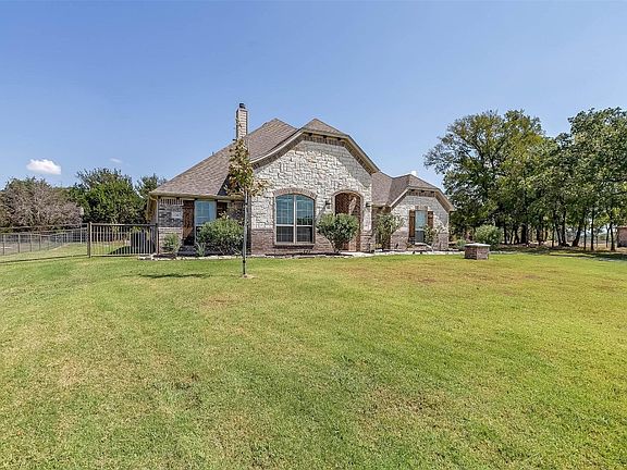 1062 Rio Grande Way, Weatherford, TX 76087 | MLS #20439659 | Zillow