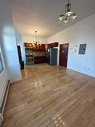 Rented by FRESH SPACES NYC