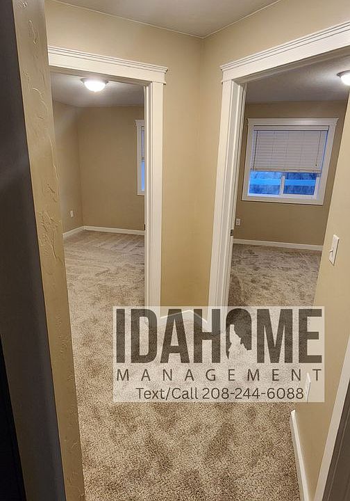 1st image of 211 W Siphon Rd #4