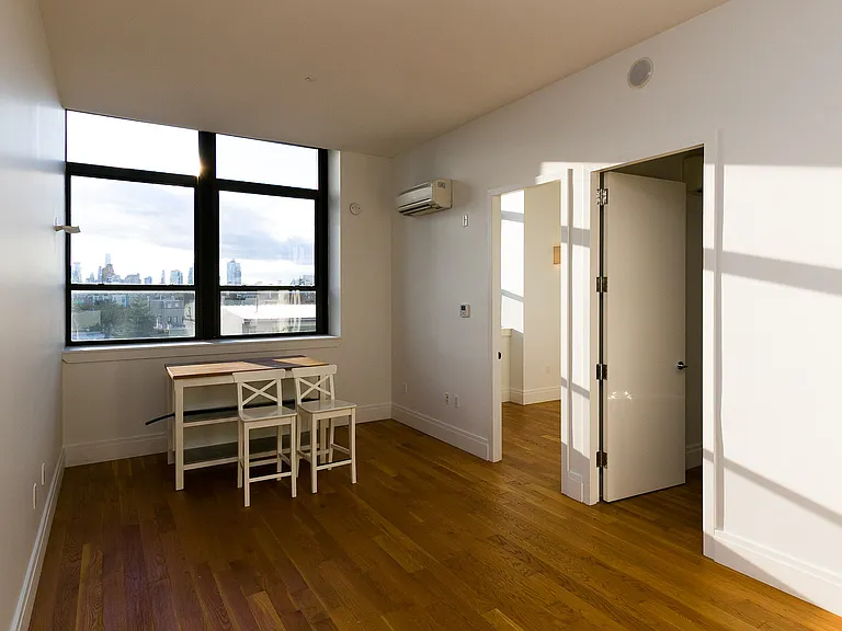 17 Monitor St #1H — Photo 11