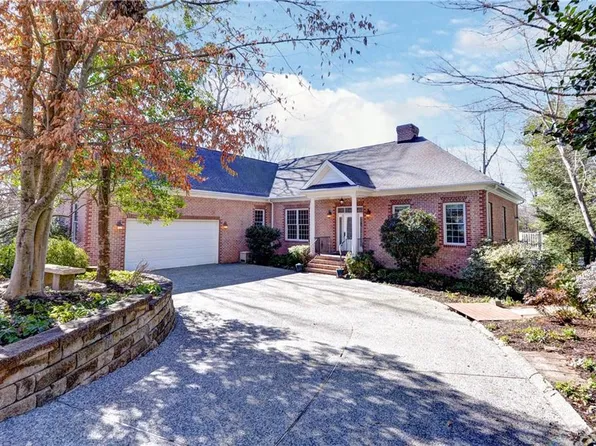 140 John Pott Dr, Williamsburg, VA 23188