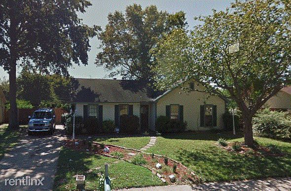 6857 birch run