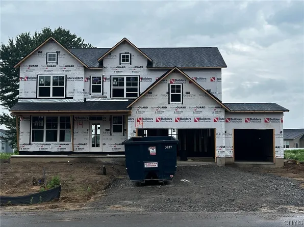 4831 Lepinske Farm Pl, Clay, NY 13041