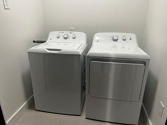 washer and dryer