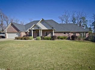 107 Wildwood Forest Rd, Hot Springs, AR 71913