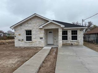 1005 E Rodriguez St, Del Rio, TX 78840