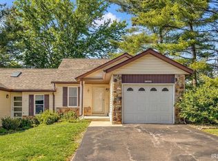 3862 S Laurel Ct, Bloomington, IN 47401