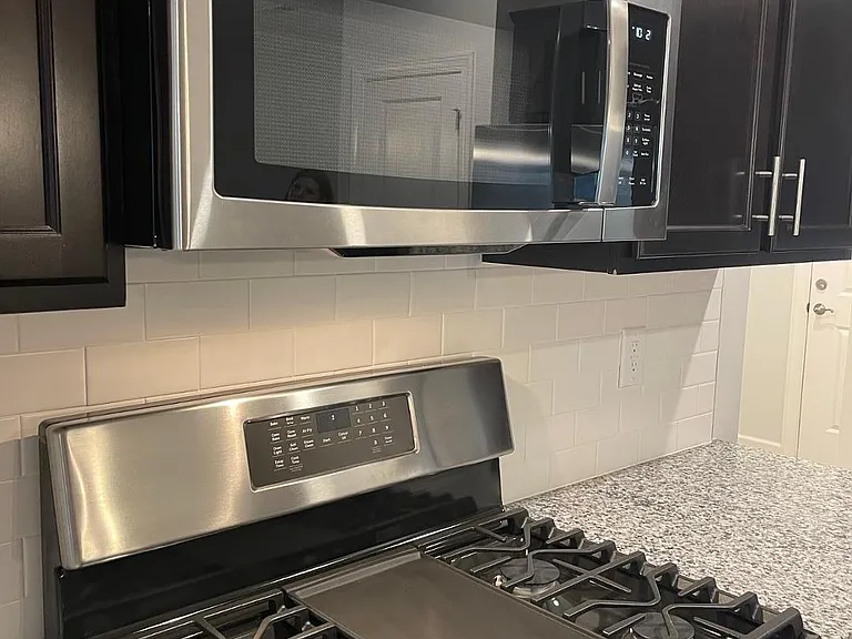 852 Money Island Pl — Photo 2