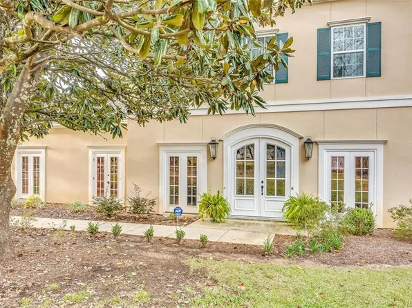 2452 Woodley Rd, Montgomery, AL 36111