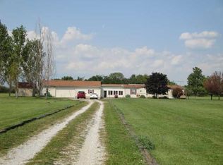 5926 E Rinker Rd, Mooresville, IN 46158