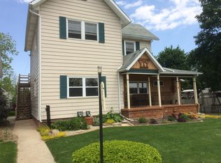 516 1/2 Joy Ave, Findlay, OH 45840