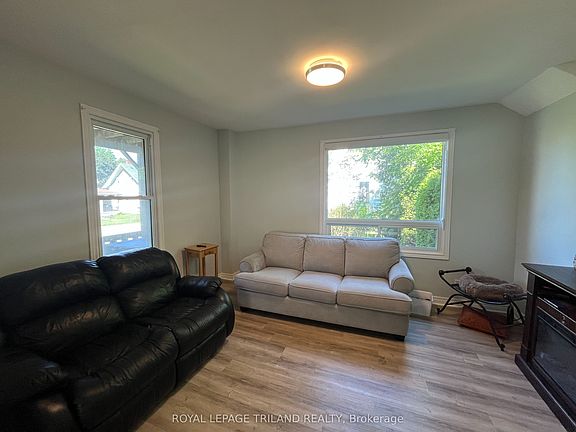 4th image of 177 Furnival Rd