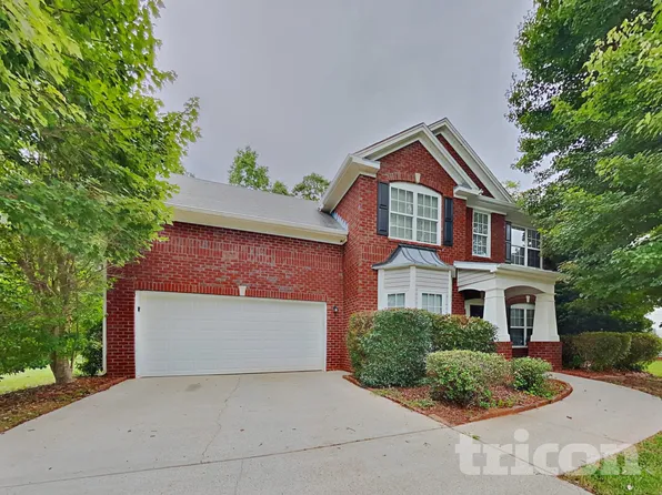 211 Beckenham Ln, Dacula, GA 30019