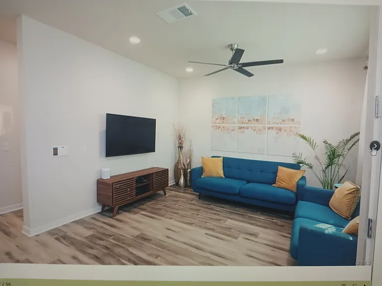 686 Heritage Ln — Photo 14