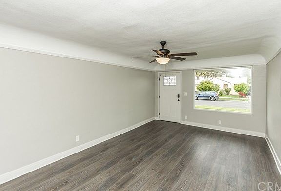 5th image of 822 W 106th St