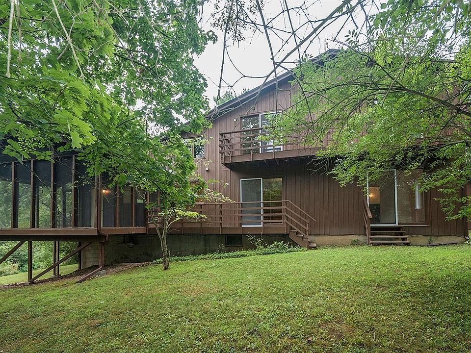 1st image of 3530 Daleview Dr