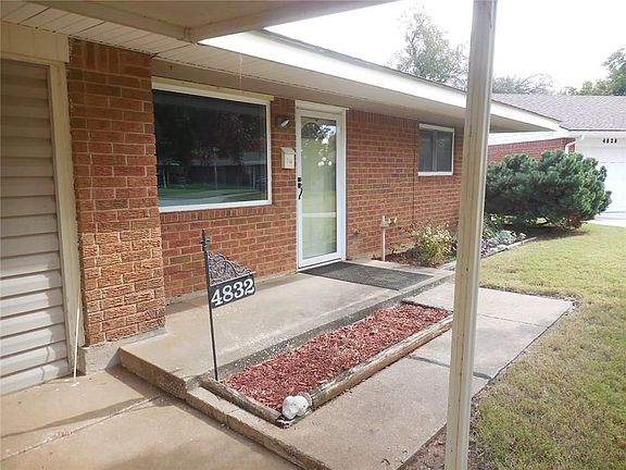 5th image of 4832 SE 25th Ter