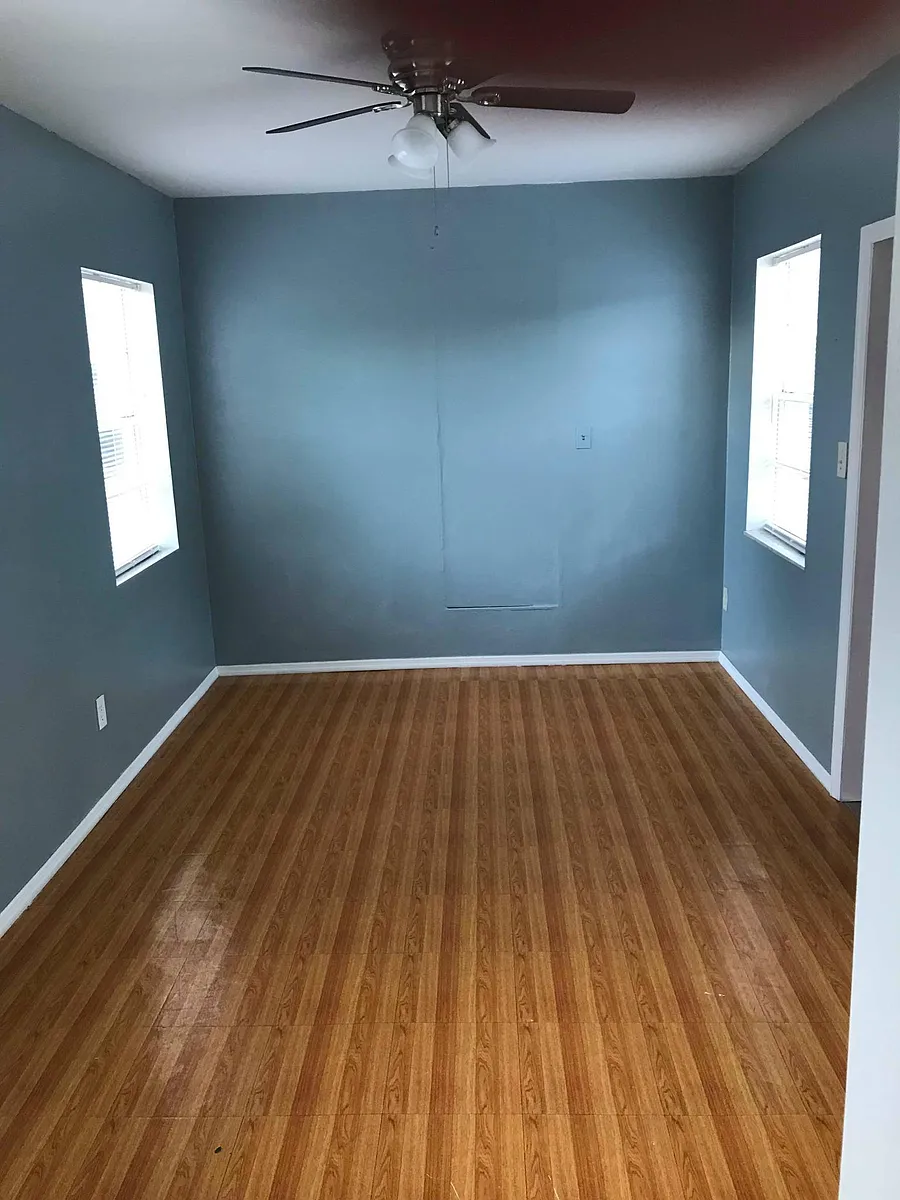 Building Photo - 5120 17th Ave N #2