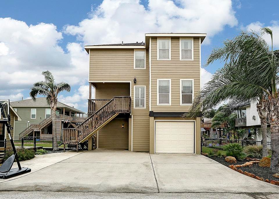 1st image of 46 N Omega Dr