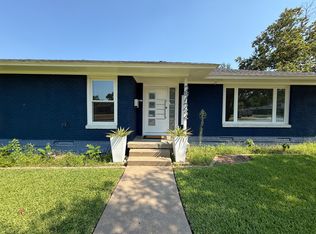 2722 S Vernon Ave, Dallas, TX 75224
