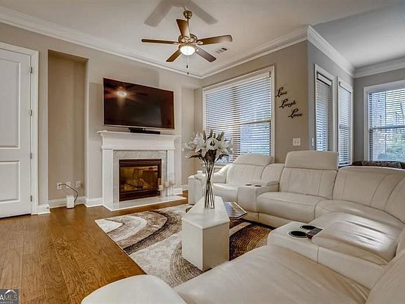 5th image of 2359 Montford Pl SE