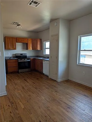 2620 S Galvez St #2B — Photo 3