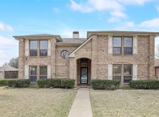 717 Bridgewater Ln, Mesquite, TX 75181