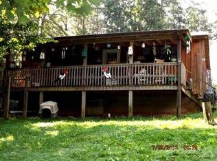 3018 Bogard Rd, Cosby, TN 37722