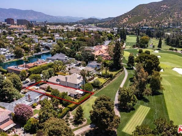 10058 Valley Spring Ln, North Hollywood, CA 91602