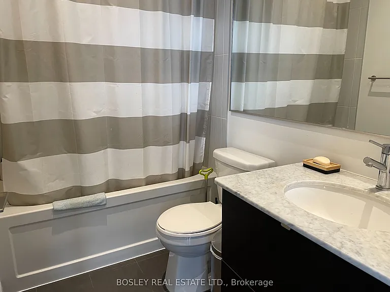 170 Fort York Blvd #1404 — Photo 10