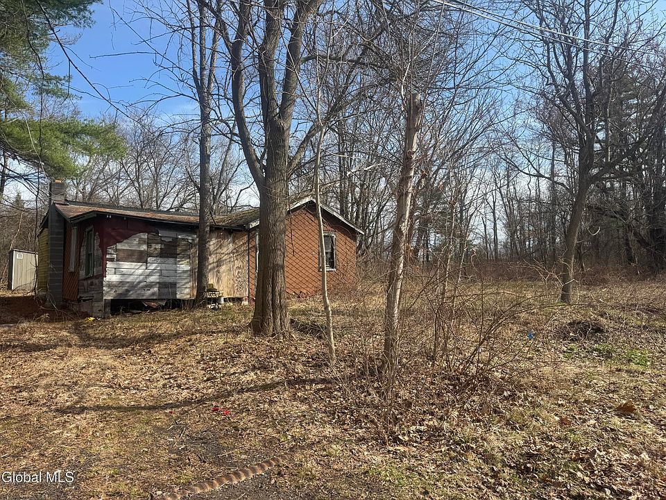 2nd image of 18 Sunset Drive