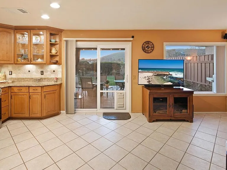 13392 Cool Lake Way — Photo 8
