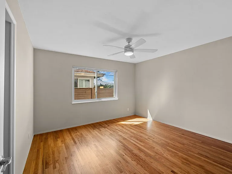 5773 Theta Pl — Photo 23