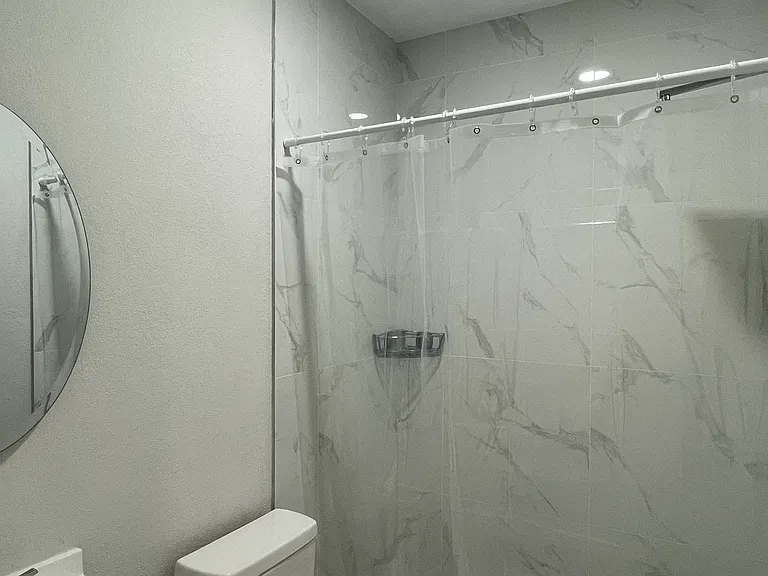 221 NE 23rd Ave #A — Photo 16