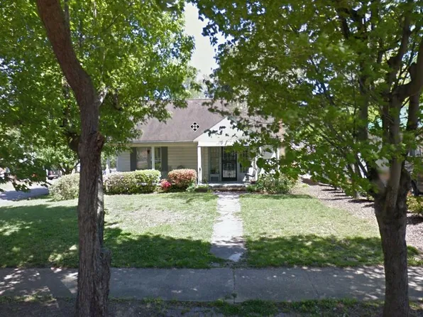 180 N Rockingham St, Robbins, NC 27325