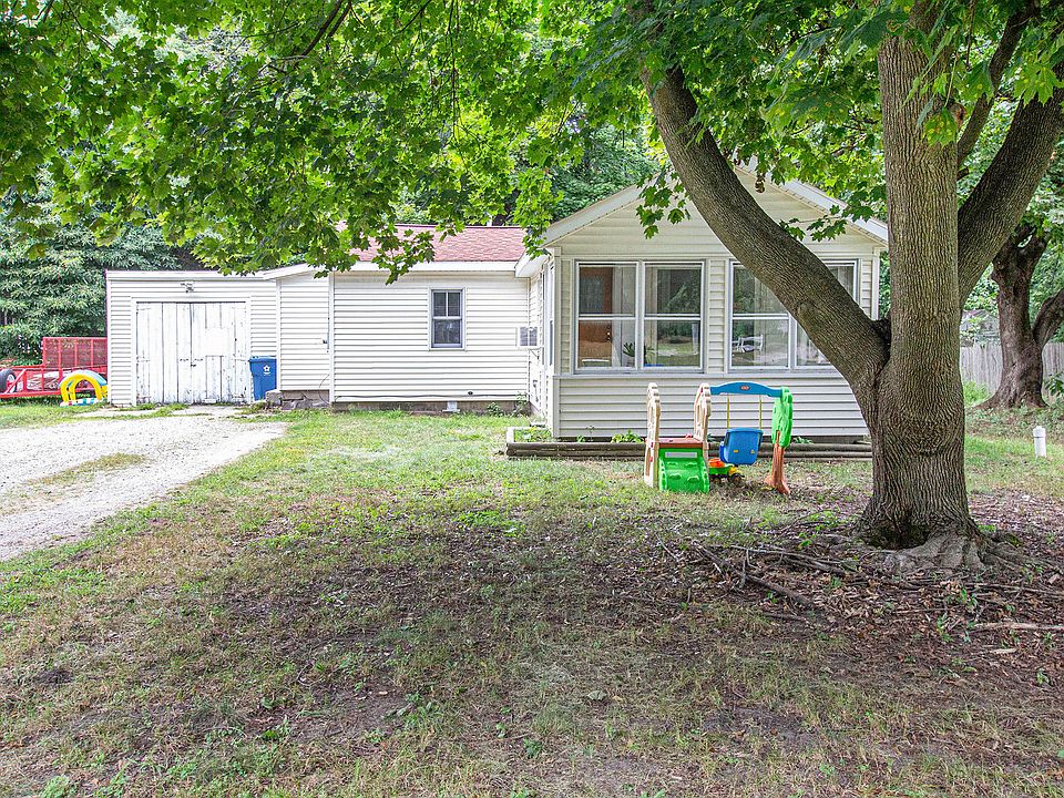 1st image of 4631 Potter Ave SE