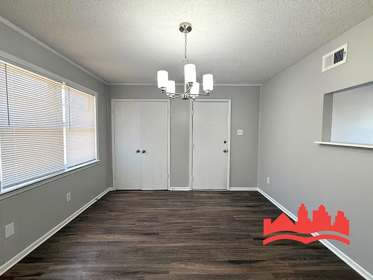 5286 Broken Oak Dr — Photo 6