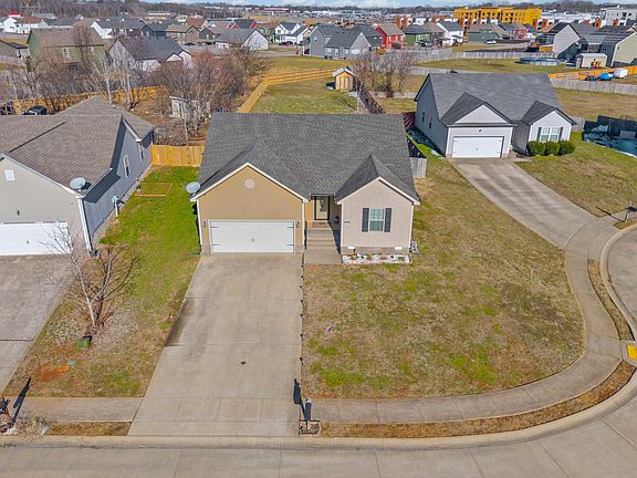 2nd image of 2325 Spike Ct