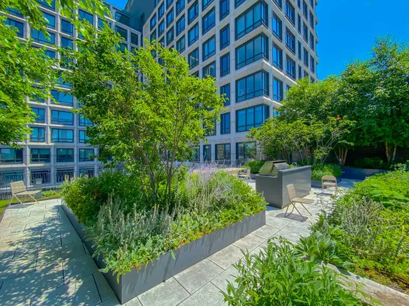550 Vanderbilt Avenue 402 image 13 of 14