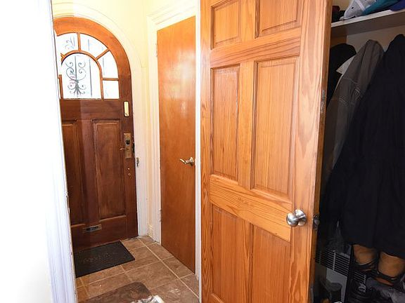 4th image of 1763 E 31st St