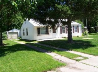 703 N Indiana St, Griffith, IN 46319